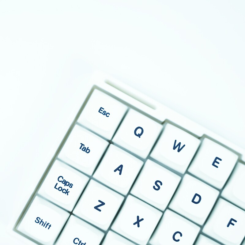 Teclado Dividido Worne Persona - Gaming Keyboard No Rgb reseña y precio