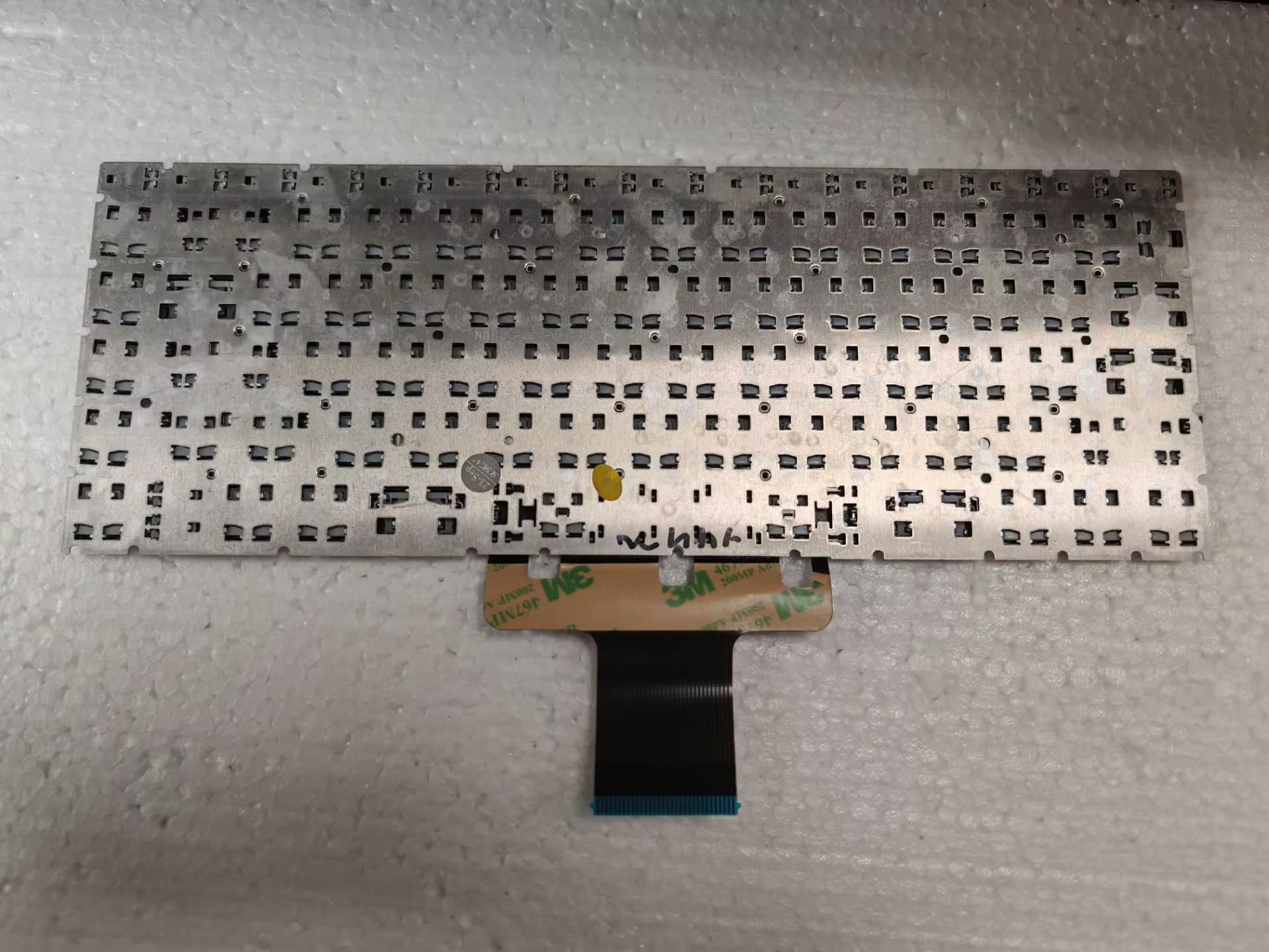 Teclado plateado sin retroilum - Gaming Keyboard Hp reseña y precio